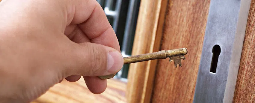 Central Locksmith Store Cleveland, OH 216-714-0236 - lockout-service-01