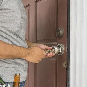 Central Locksmith Store Cleveland, OH 216-714-0236 - locks-replace-01